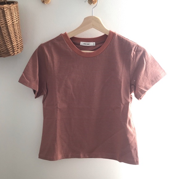 Mod Ref Tops - Striped top